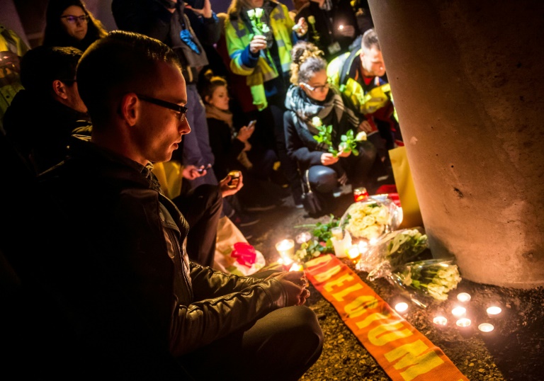 Hommage aux victimes des attentats de Bruxelles, le 23 mars 2016 à Zaventem en Belgique. © AFP